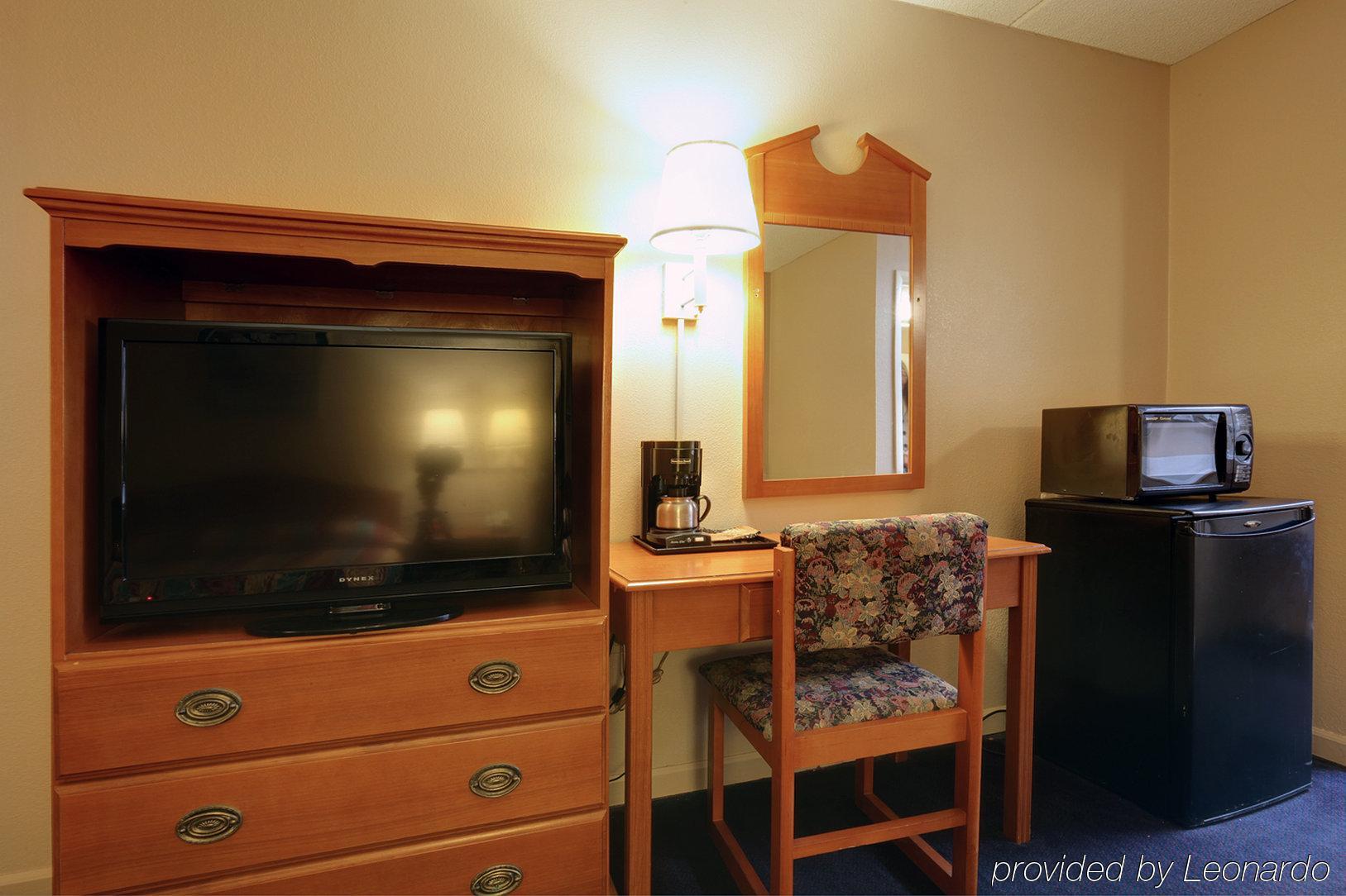 Americas Best Value Inn بينبردج المظهر الخارجي الصورة